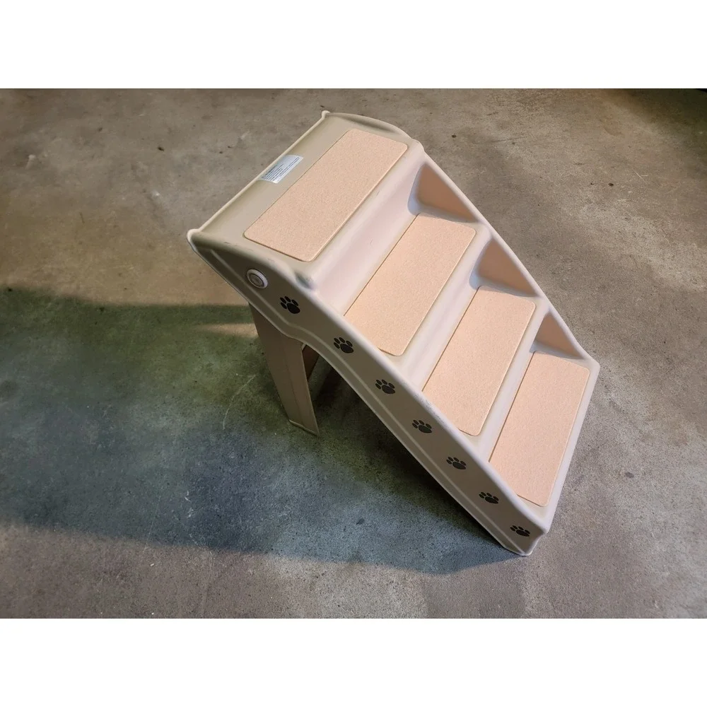 Folding Indoor or Outdoor Pet Stairs PETMAKER Plastic 82-YJ5131